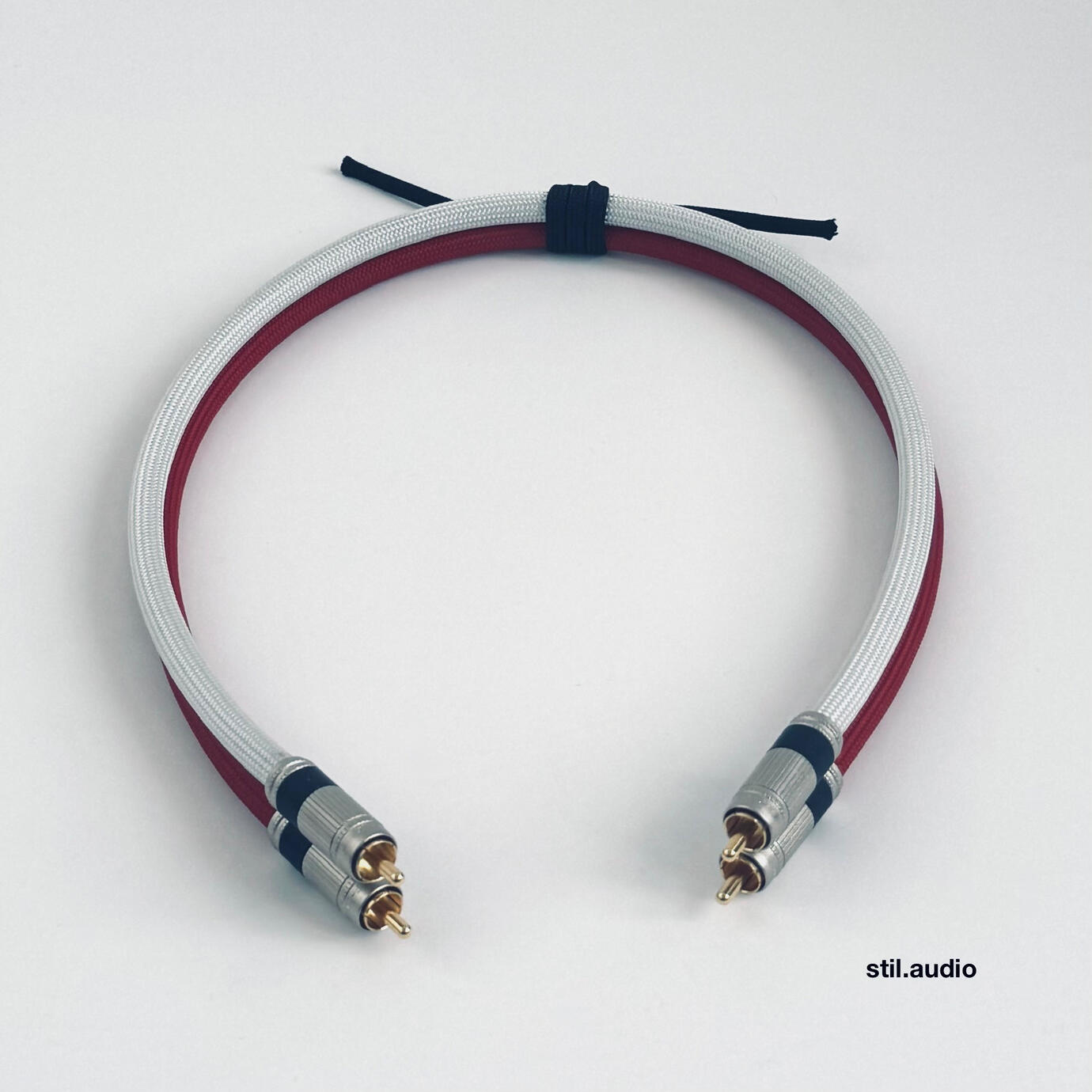 RED/WHITE GAC F-09